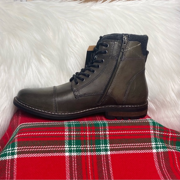 NWT Crevo Men's Camden Leather Boots in Grey/Black Multiple Sizes - Picture 3 of 4